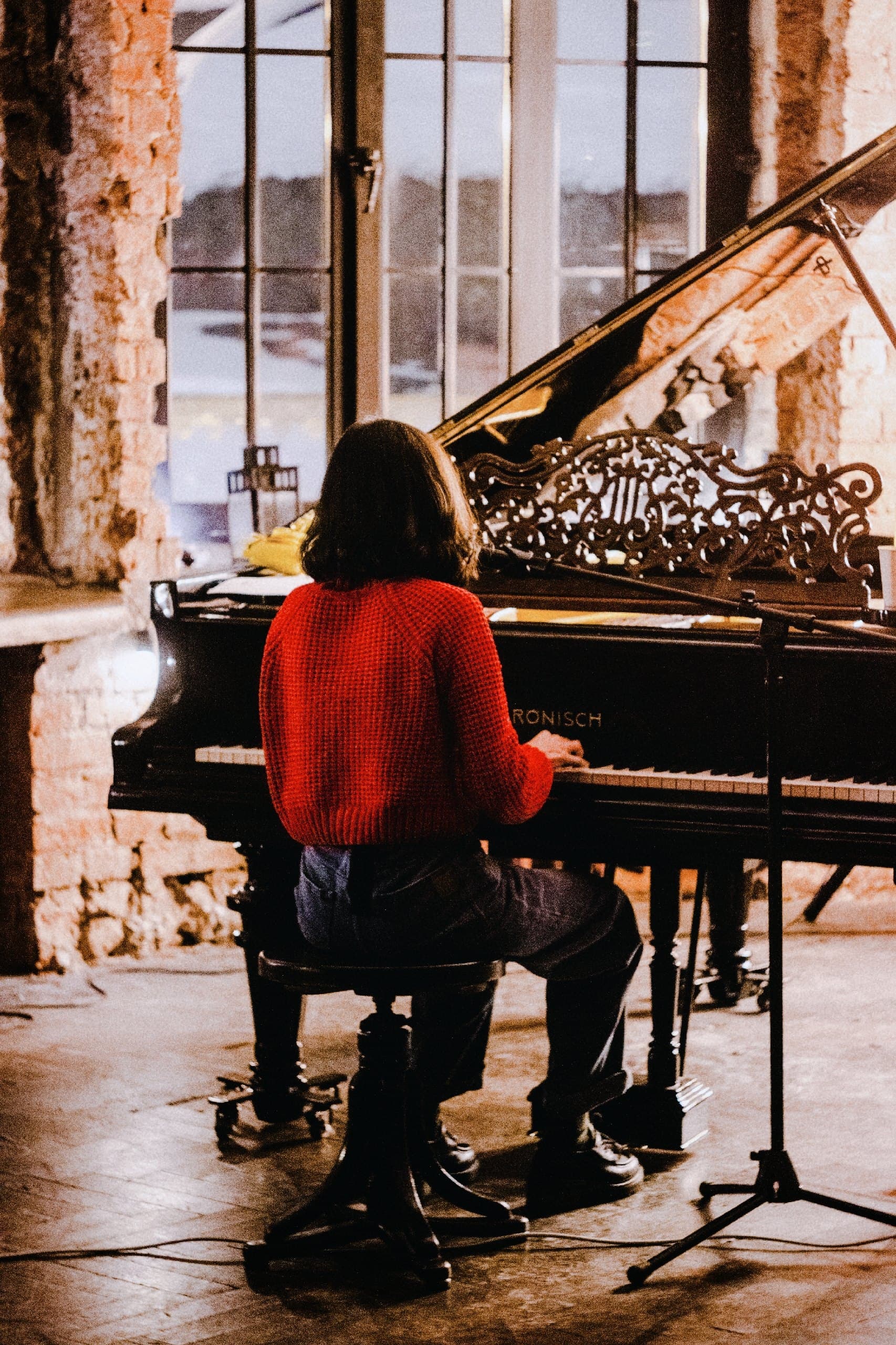 slide-7eed2696-29cb-41bc-add7-6b5e1f05a4ae