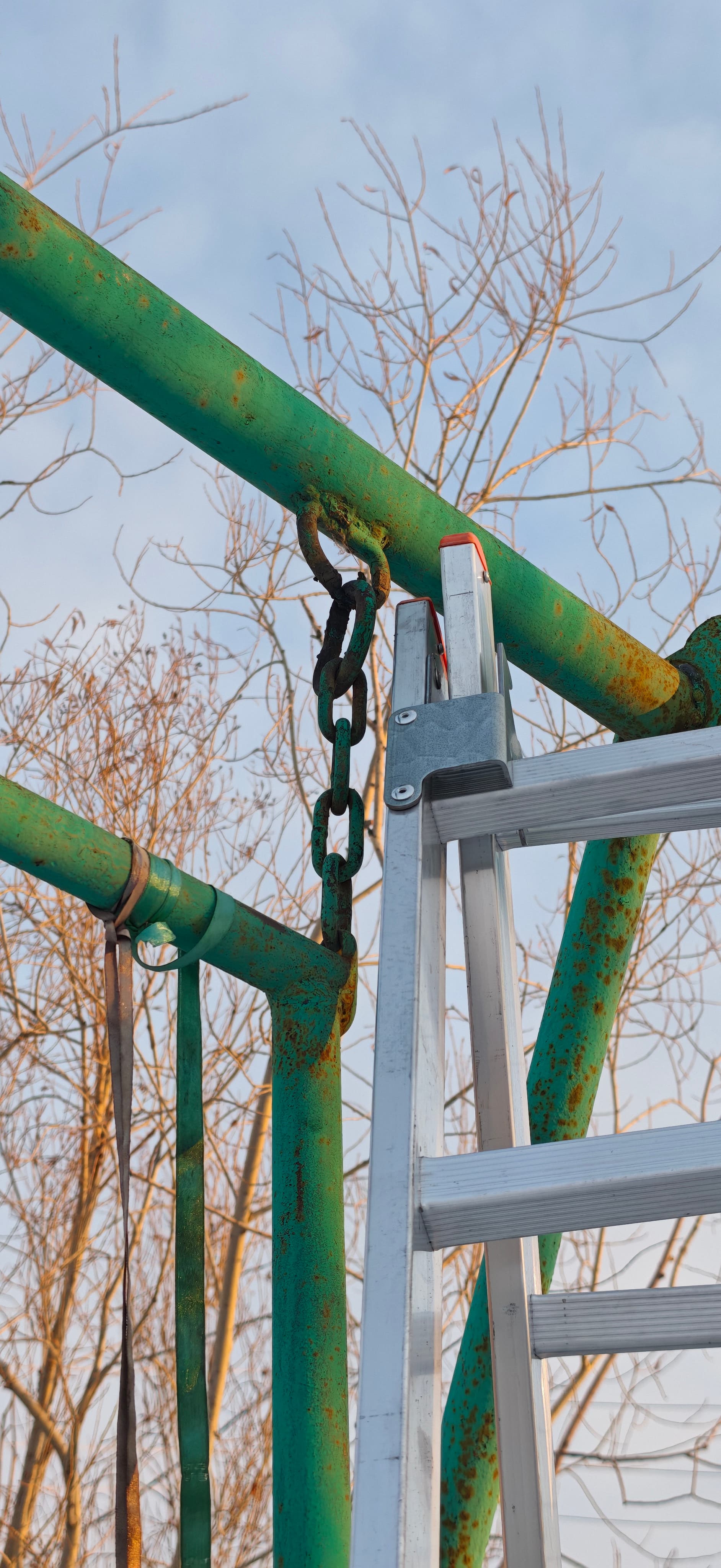 slide-af2c10c1-ad22-45a5-a95a-26eae86d20de