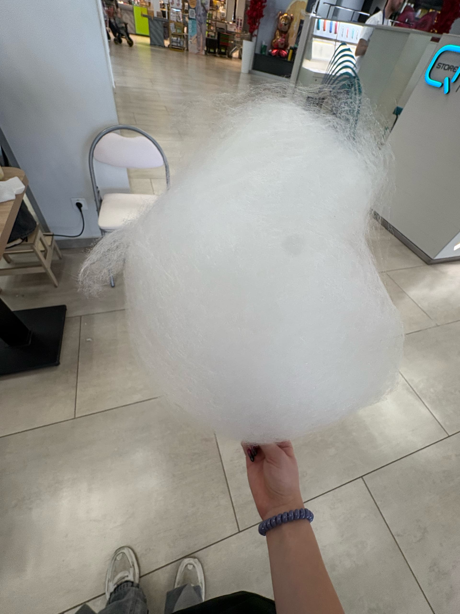 slide-b5f9d0e2-b42d-4766-935d-f27763c3e13c