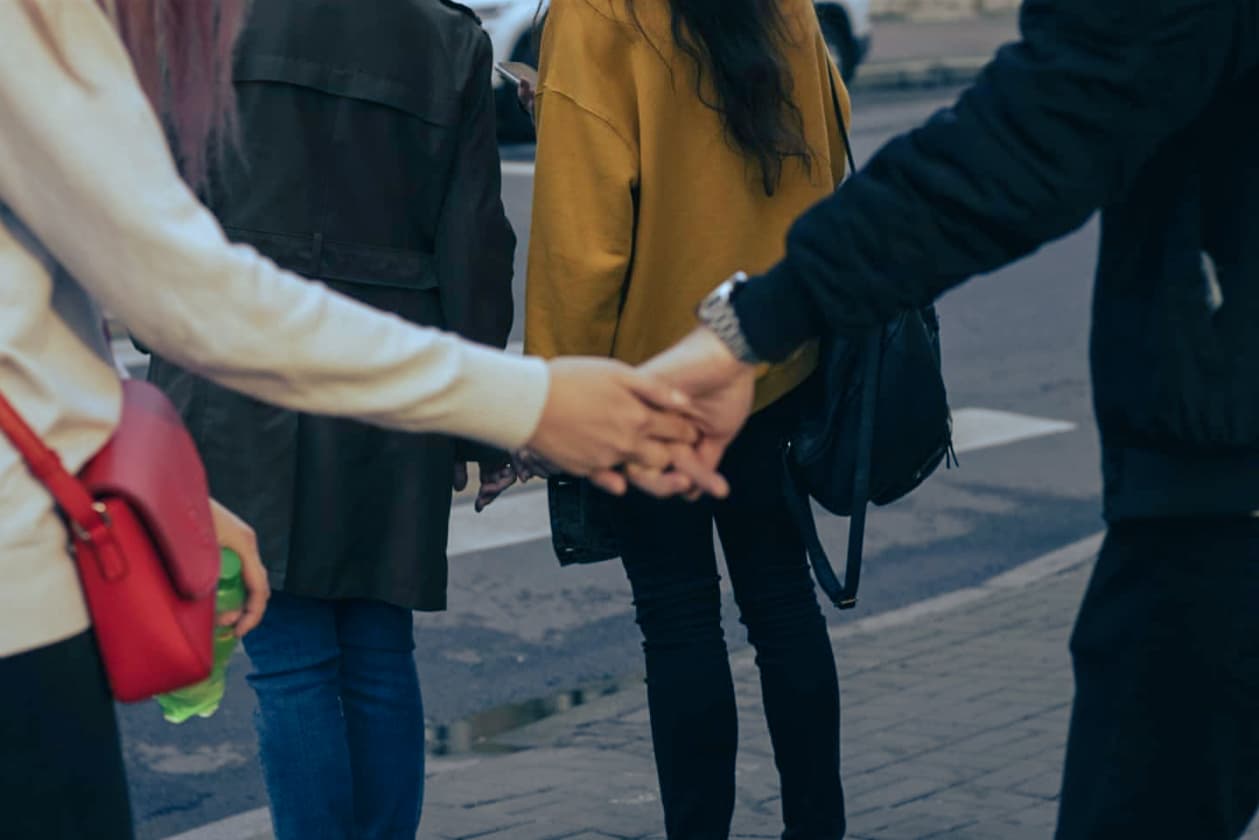 slide-e8f9b51f-d3b2-44a3-8e24-c558a42bd567