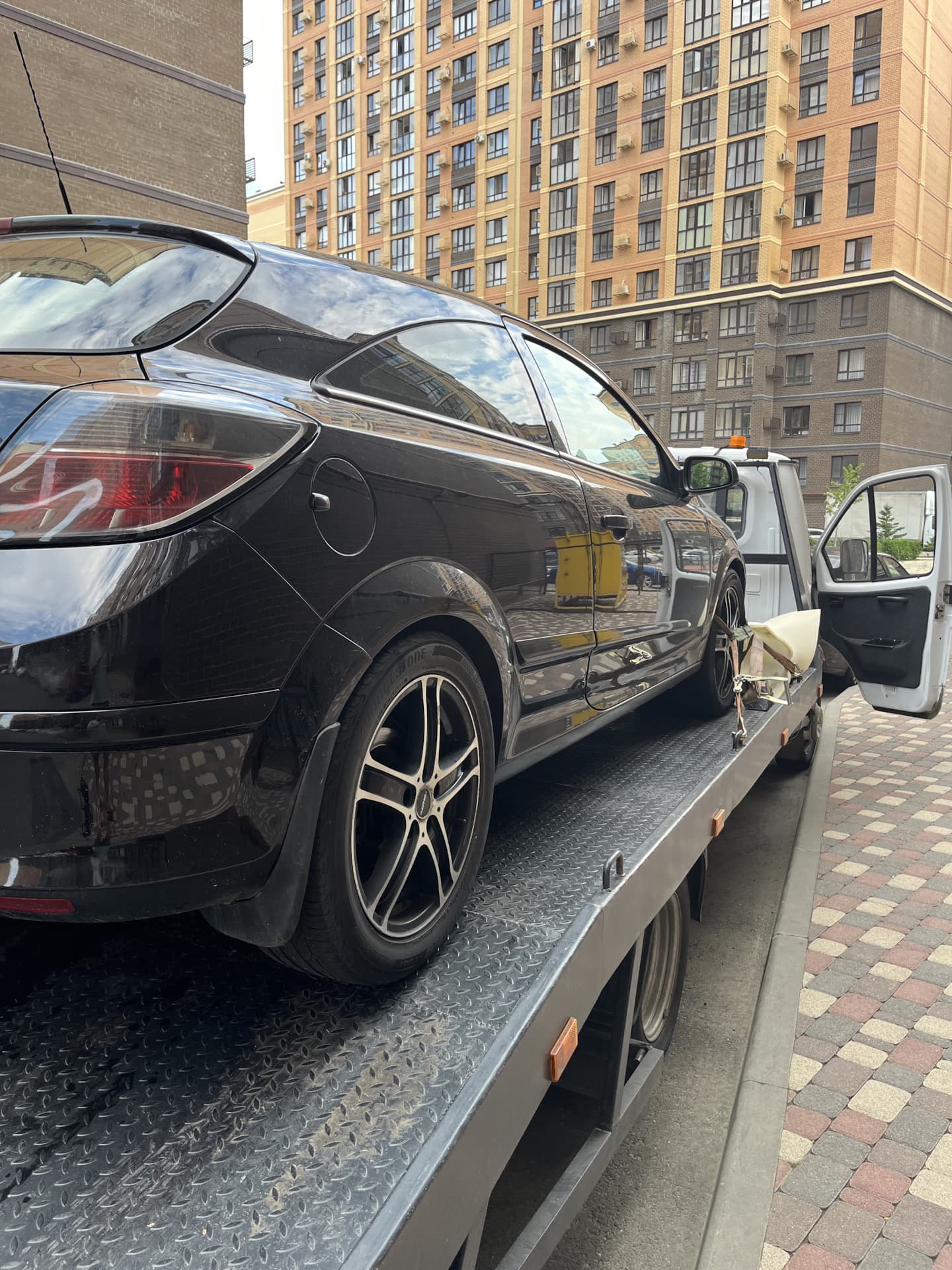 slide-03b01817-4a09-4a62-98c2-35e497e02c1d